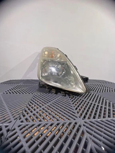 Toyota prius front right - w3,