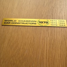 Lotus Esprit  Badge Gold  7