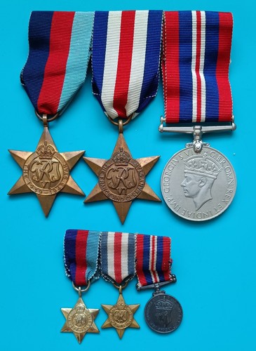 World war medal - group, with