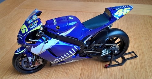 Minichamps yamaha yzr - 1:12,