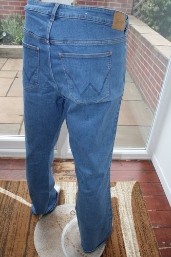 Ladies 38r wrangler - 38r,