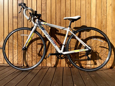 Boardman Road Bike Junior E4P White/Yellow, frame size 43cms, good condition