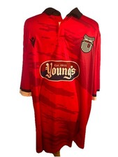 Grimsby Town 2021/22 Third