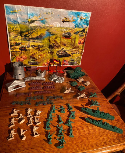 Plastic toy soldier set - toy,