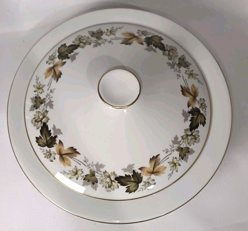 Royal doulton larchmont lidded - royal,