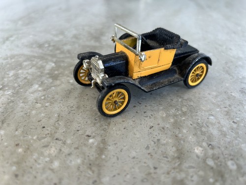 Dinky toys 104 model - ,