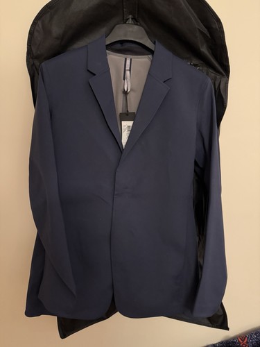 New arcteryx veilance indisce - new,