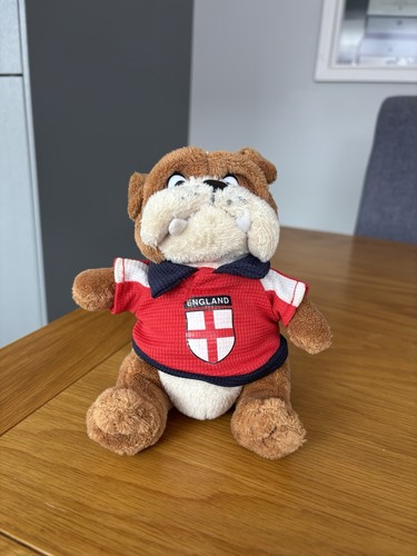 Posh paws winston england - posh,