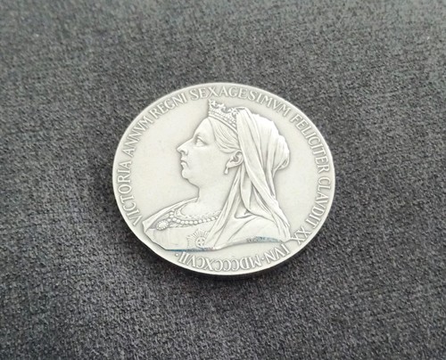 1897 queen victoria diamond - victoria,
