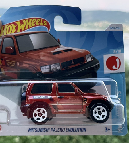 Diecast mitsubishi pajero - diecast,