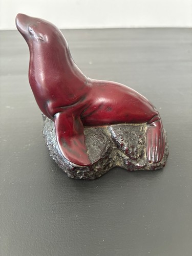 Boma canada oxblood sealion - canada,