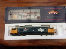 BACHMANN CLASS 37 32/377 37410"ALUMINIUM"8PIN DCC READY.