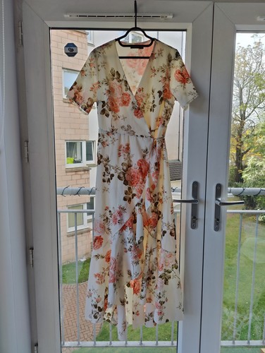 Nasty gal white - floral, wrap