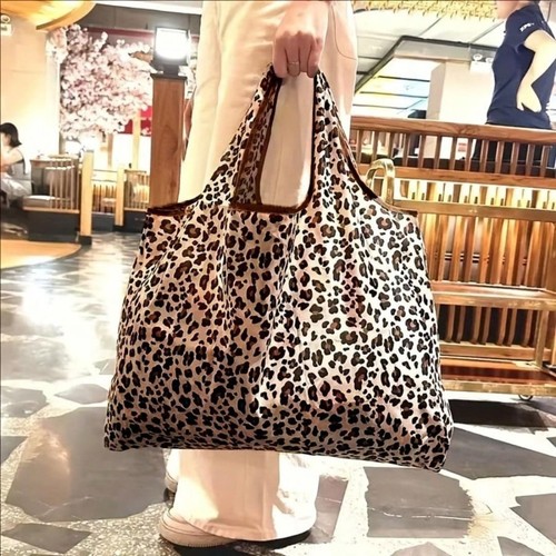 Large capacity leopard print - large,