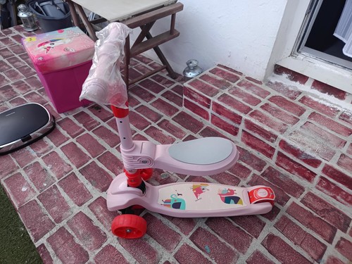 Kids kick scooter - 3-in-1,