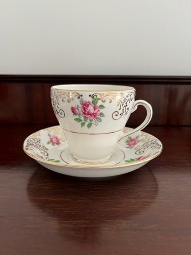 Vintage royal grafton bone - royal,