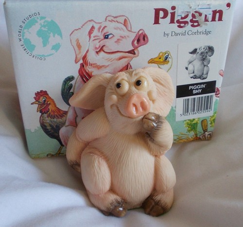 New collectable world studios - collectable,