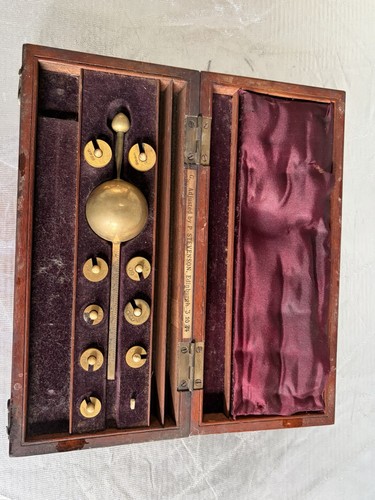 Antique buss pocket barometer - antique,