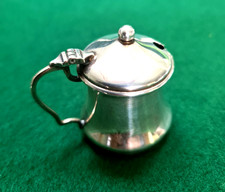 FINE SILVER TANKARD SHAPED