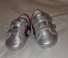 Tommy Hilfiger Baby Size 2 Shoes Metallic New Without Box