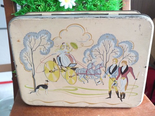 Vintage biscuit tin romary - biscuit,