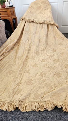 Sheridan gold king - king, ruffle