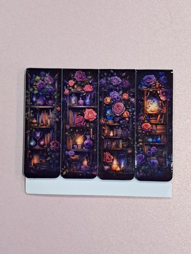 Set magnetic bookmarks - of,