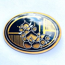 Vintage Michaela Frey Oval