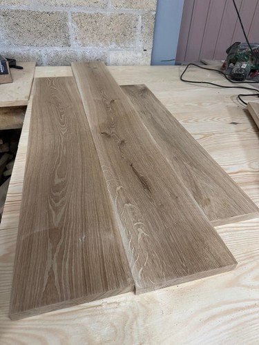 Oak boards shelves - -,