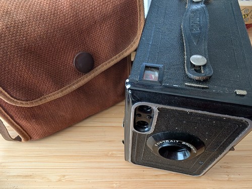 Kodak popular portrait brownie - kodak,