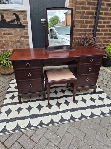 Vintage stag minstrel mahogany - vintage,