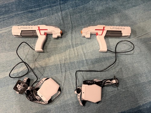 Laser two players - x,