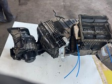 VW T5 TRANSPORTER 2005 1.9 TDI HEATER MATRIX AND BLOWER ASSEMBLY 7H2819005AP