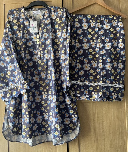 Pakistani designer lawn - pakistani,