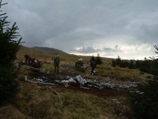 Photo 6x4 Wreckage of B29 Superfortress Lochgoilhead This plane crashed i c2004