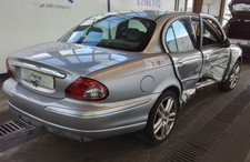 BUMPER REINFORCER JAGUAR