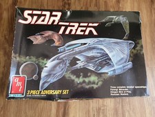 amt ERTL 6858 Star Trek 3 piece adversary set Model Kit