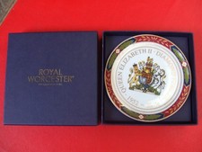 Royal Worcester Queen Elizabeth II 1952-2012 Diamond Jubilee Plate.