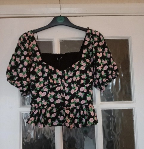 Zara floral crop - , featuring