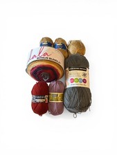 Large DK Weight yarn lot: Lion