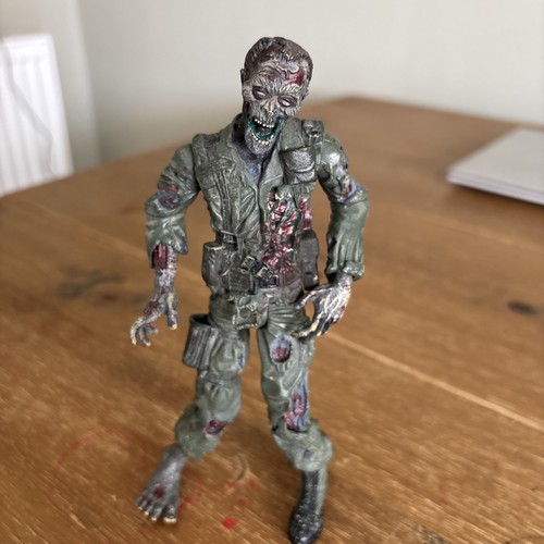 Resident evil zombie action - evil,