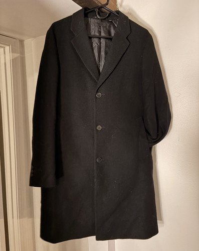 Uniqlo men black mid length - men's, mid-length