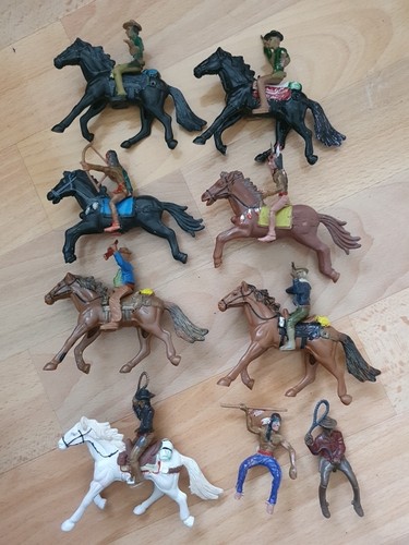 Bundle plastic cowboys - plastic, &