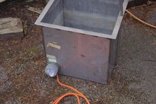 Stainles Steel Bath with Heater  14x16x15 high.