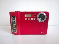 Samsung L83T 8.2 MP digital camera - Red - minor damage, untested, no battery
