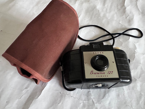 Kodak brownie 127 camera - brownie,