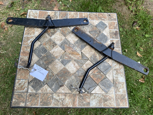 Pair deck lift - deck, arm