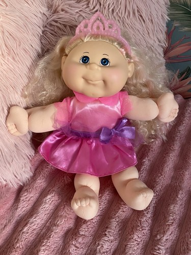 Cabbage patch doll - patch,