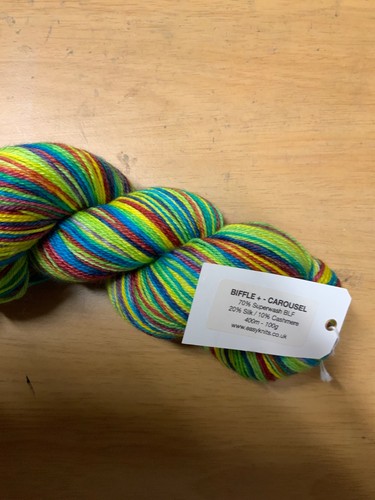 Easy knits 4ply - yarn., 70%