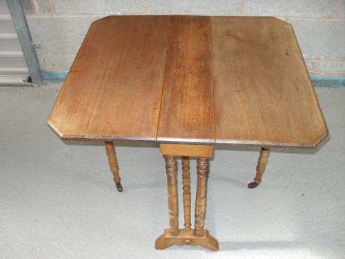 19th century mahogany petit - century,